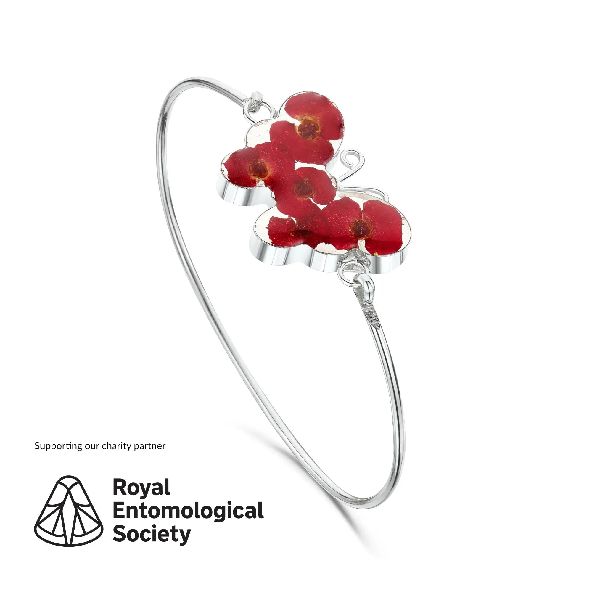 Mohn-Schmetterlings-Armreif mit echten Blumen von Shrieking Violet® Schmetterlings-Armreif aus Sterlingsilber. Inklusive Geschenkbox.