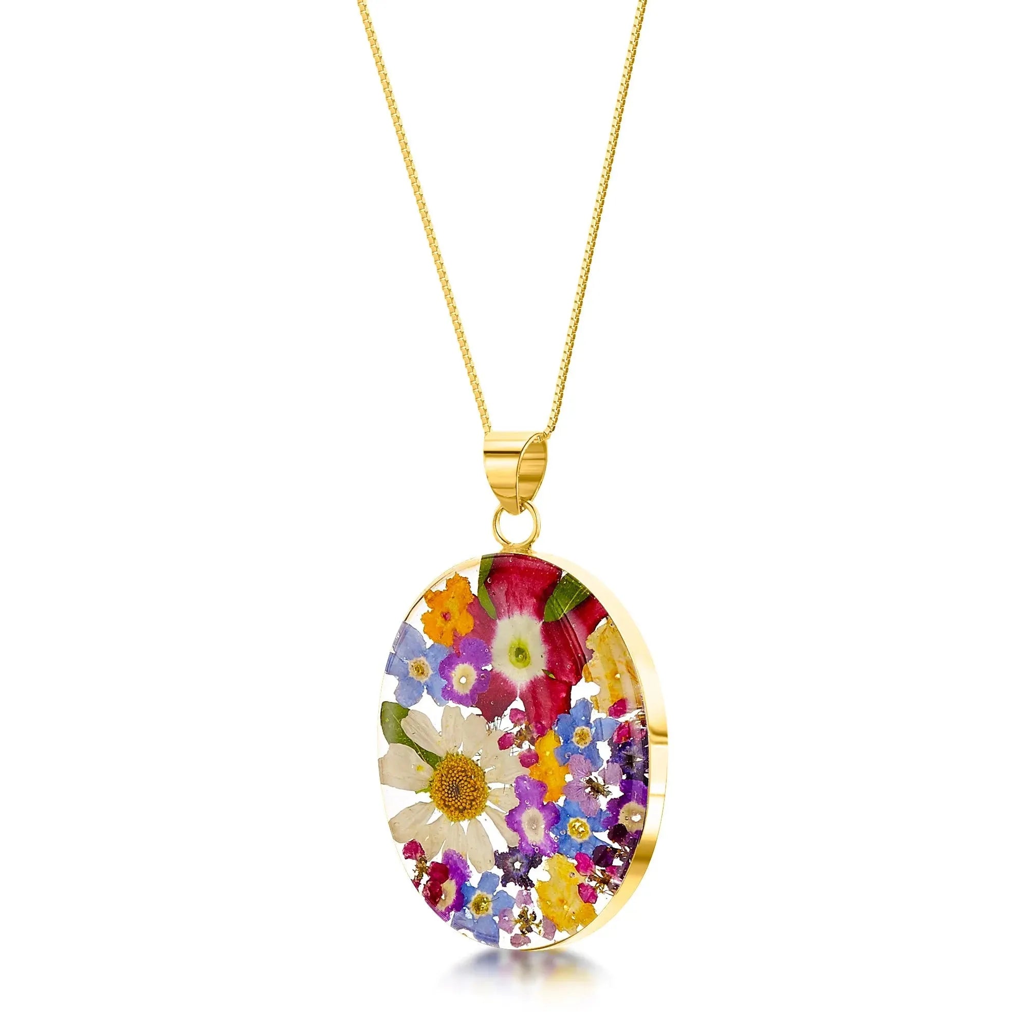 Echte Blumenkette von Shrieking Violet® Ovaler Sterlingsilberanhänger mit echten Blumen. Ein aufmerksames Geschenk für Gärtner, Floristen und Naturliebhaber