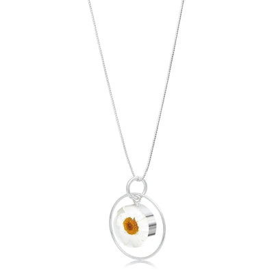 Daisy Circle Pendant Necklace
